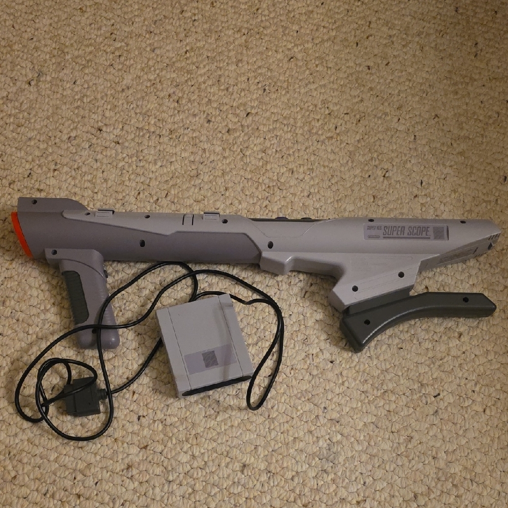 Nintendo Super Scope in Gray and Black